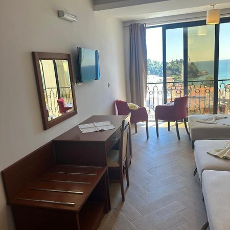 Apartments Prag Улцин Екстериор снимка
