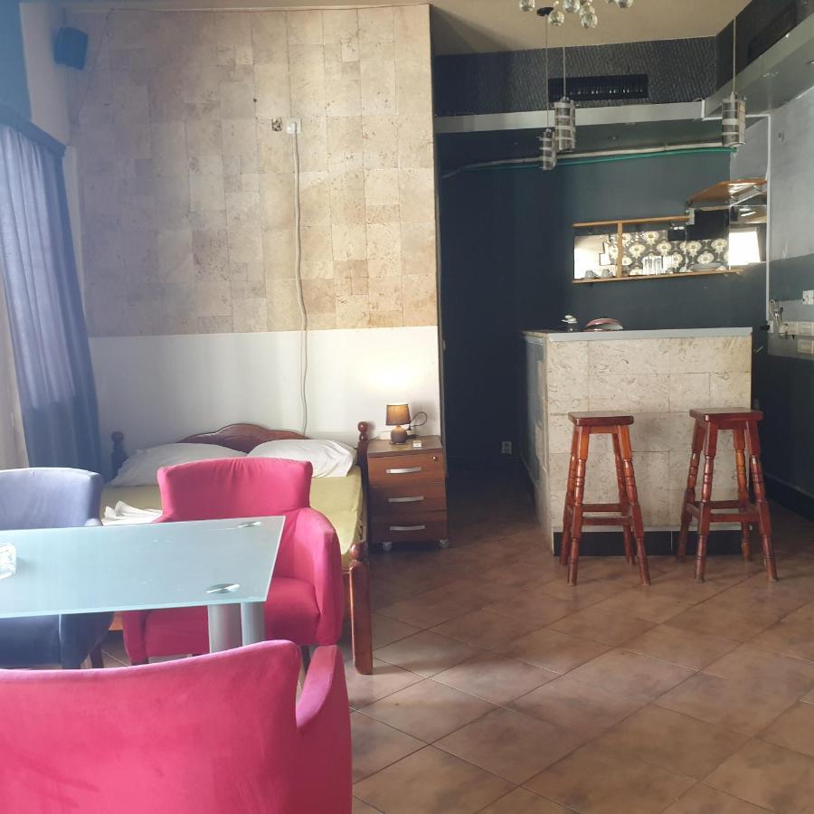 Apartments Prag Улцин Екстериор снимка