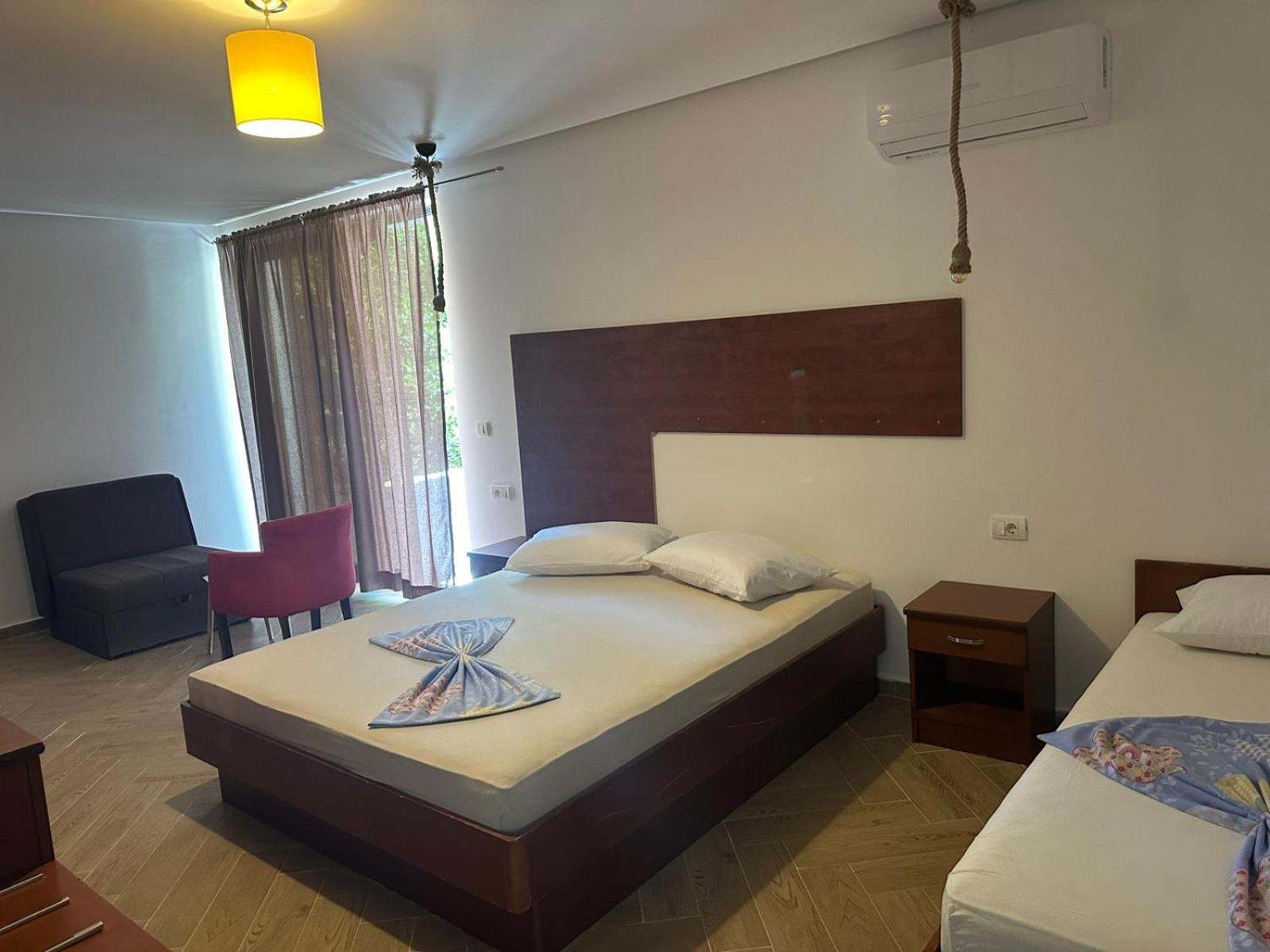 Apartments Prag Улцин Екстериор снимка