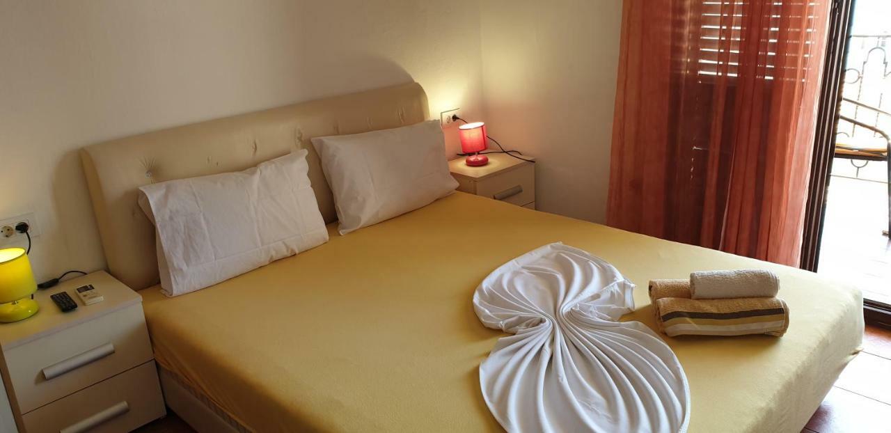 Apartments Prag Улцин Екстериор снимка