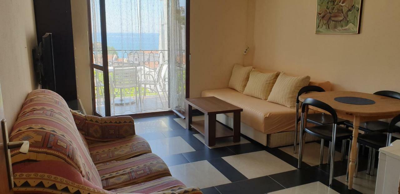 Apartments Prag Улцин Екстериор снимка