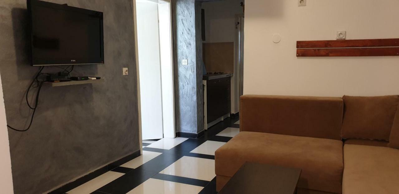 Apartments Prag Улцин Екстериор снимка
